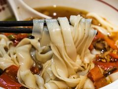 霸蛮小炒肉米粉-呷佬·长沙手工米粉(金沙江路店)