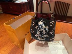 -LV路易威登(杭州万象城店)