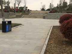 -汉江湾卡丁车世界