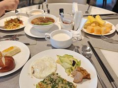 -北京东三环希尔顿逸林酒店