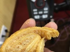 -奇华饼家(香港国际机场T1店)