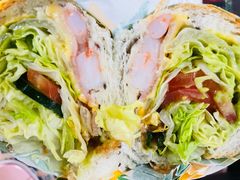 牛油果鸡肉培根三明治-赛百味SUBWAY(家佳源店)