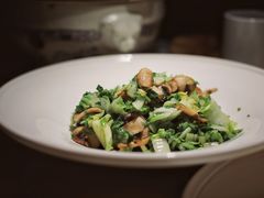 手捏菜炒口蘑-桂满陇天书(南京德基旗舰店)