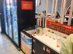 -宏姐串串香(宏伟路店)