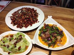 -兔槽江湖菜·重庆璧山兔(水围店)