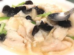 溜鱼片-橄榄季酒店