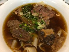 -天下三绝 牛肉面/红酒