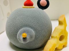 -Fridi Patisserie Cafe