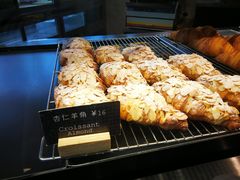 -麦田工坊(月湖店)