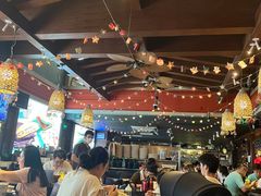 -大头虾越式风味餐厅(光明广场店)