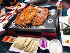 -九十九顶毡房(阜石路店)
