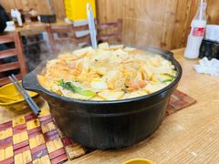 -天瑞福云南过桥米线(十里河店)