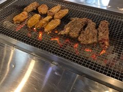 -马路牙子烧烤音乐酒馆(望京店)