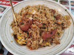 招牌烤肉炒饭-扬二春炒饭(国庆路总店)