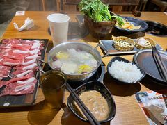 -呷哺呷哺 黄金牧场 (新中关购物中心店)