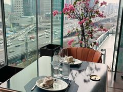 -福楼毕斯罗F Bistronome(国贸商城约会地标景观店)