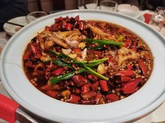 -鑫巴蜀小镇 · 水煮鱼专研店(玉桥店)