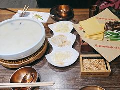 -魁盛居百年鲁菜馆(县西巷店)