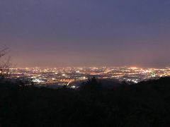 -鬼笑石后山停车场
