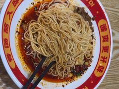 -魔都三兄弟酸辣粉·蘸卤炸串(虹桥万科店)