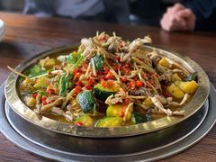 小南瓜烧美蛙-拈一筷子·宜宾江湖菜(总店)
