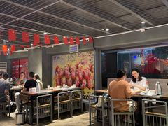 -龙巢盱眙龙虾·牛蛙·烧烤宵夜(八卦岭店)