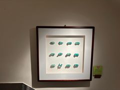 -包整·丝娃娃(一览甲秀楼风景店)