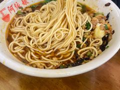-阿依娘镇店豌杂面(三峡广场店)