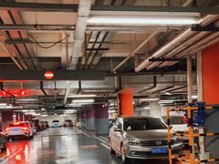 -恒隆广场·停车场