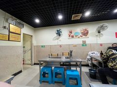 大堂-内蒙古海拉尔烤羊腿·烤全羊·烧烤