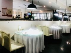 大堂-鸭王烤鸭店(三里河店)