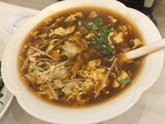 酸辣乌鱼蛋汤-玉华台饭庄·淮扬菜·烤鸭(望京店)