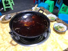 -石灰市毛记烧鸡公(解放碑店)