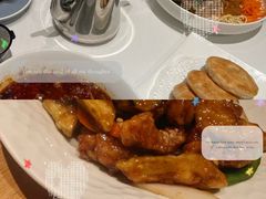 -红樱桃·欢乐餐厅(太原里店)