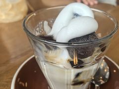 -ROAST coffee & eatery