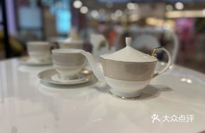 Classic English Afternoon Tea Set