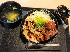 黑毛和牛丼-難波肉劇場