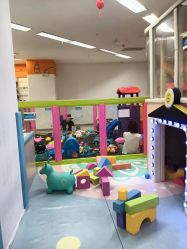 -孩子王童乐园(浏阳九方城店)