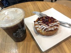 -星巴克臻选(华堂·新辰汇店)