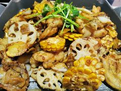 招牌悦蓉牛蛙干锅-精悦蓉(正大乐城店)