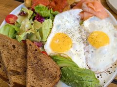 -Brut Eatery悦璞食堂(建国东路店)