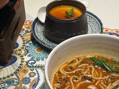 -云海肴·汽锅鸡·云南菜(天山百盛优客店)