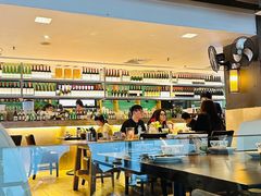 -大头虾越式风味餐厅(光明广场店)