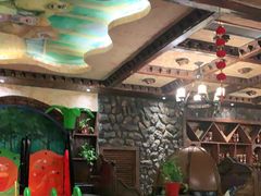 -凯撒城堡西餐厅(颐和国际店)