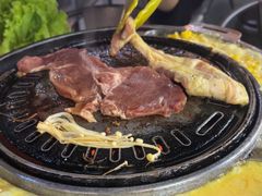 -胡悦里韩式烤肉(芝罘万达广场店)
