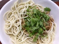 -阿波潮汕牛肉火锅·汤粉面(拱北店)