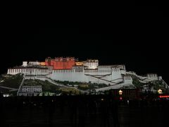 -平措康桑·和牛自助观景餐厅(布达拉宫店)