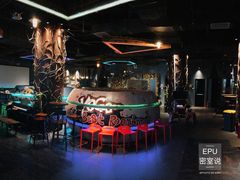 -YOGO优果密室逃脱(新佳丽广场店)