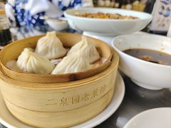 无锡汤包-二泉园老菜馆·百年无锡菜