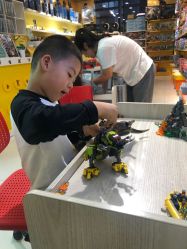 -Block Park 租乐高(D32店)
